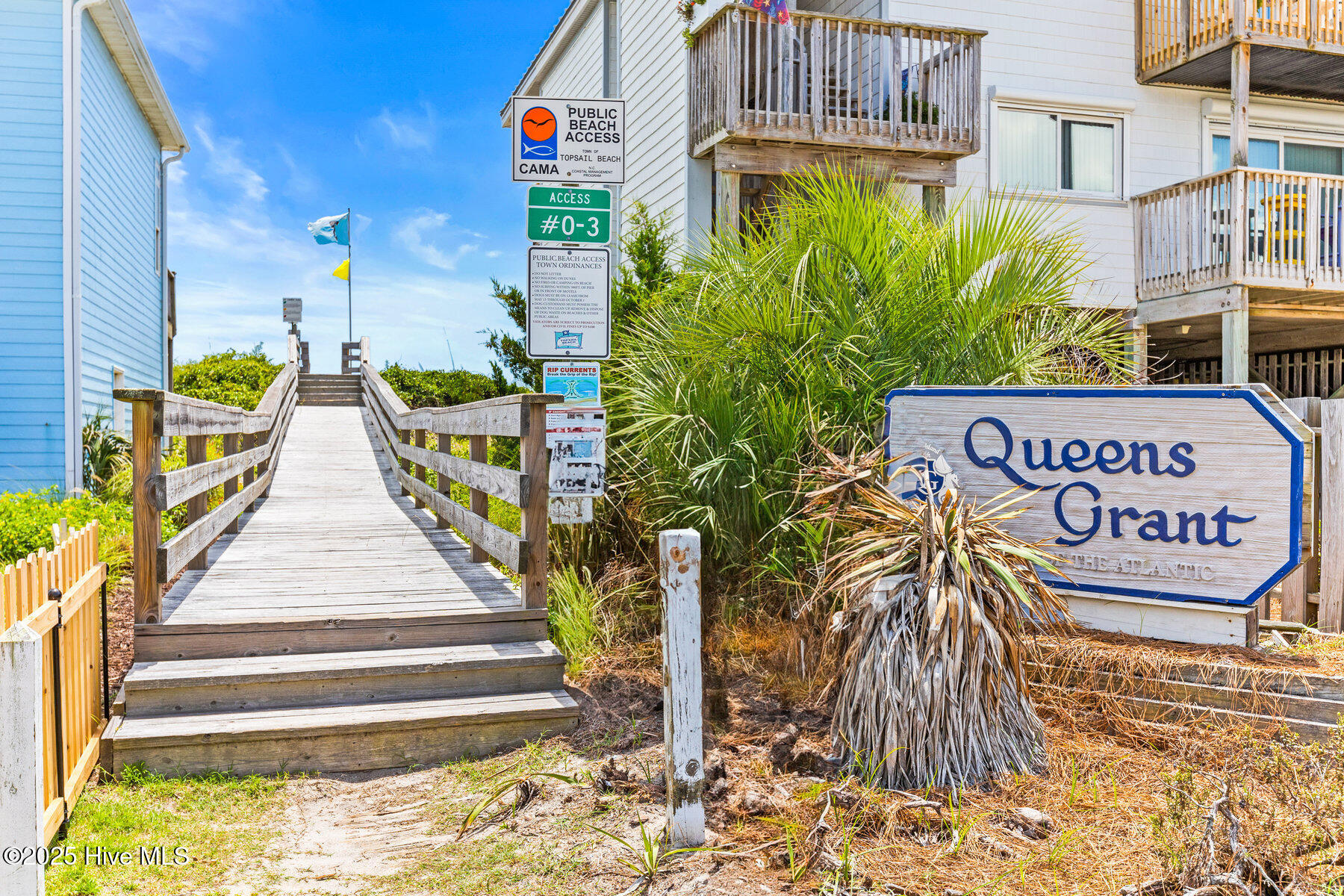 916 Bumblebee Lane Topsail Beach, NC 28445 - Photo 63 of 72 063_916_bumble_bee_lane-63_48
