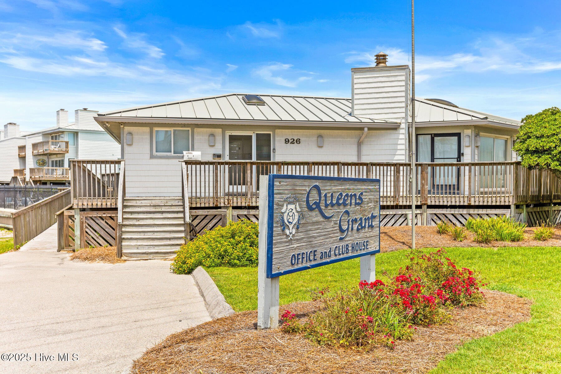 916 Bumblebee Lane Topsail Beach, NC 28445 - Photo 64 of 72 064_916_bumble_bee_lane-64_128