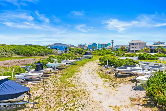 $2,150,000 | 916 Bumblebee Lane, Topsail Beach, NC 28445
