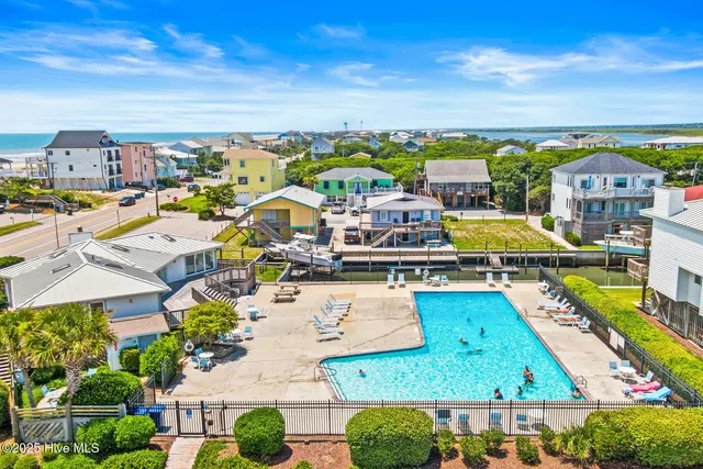 $2,150,000 | 916 Bumblebee Lane, Topsail Beach, NC 28445