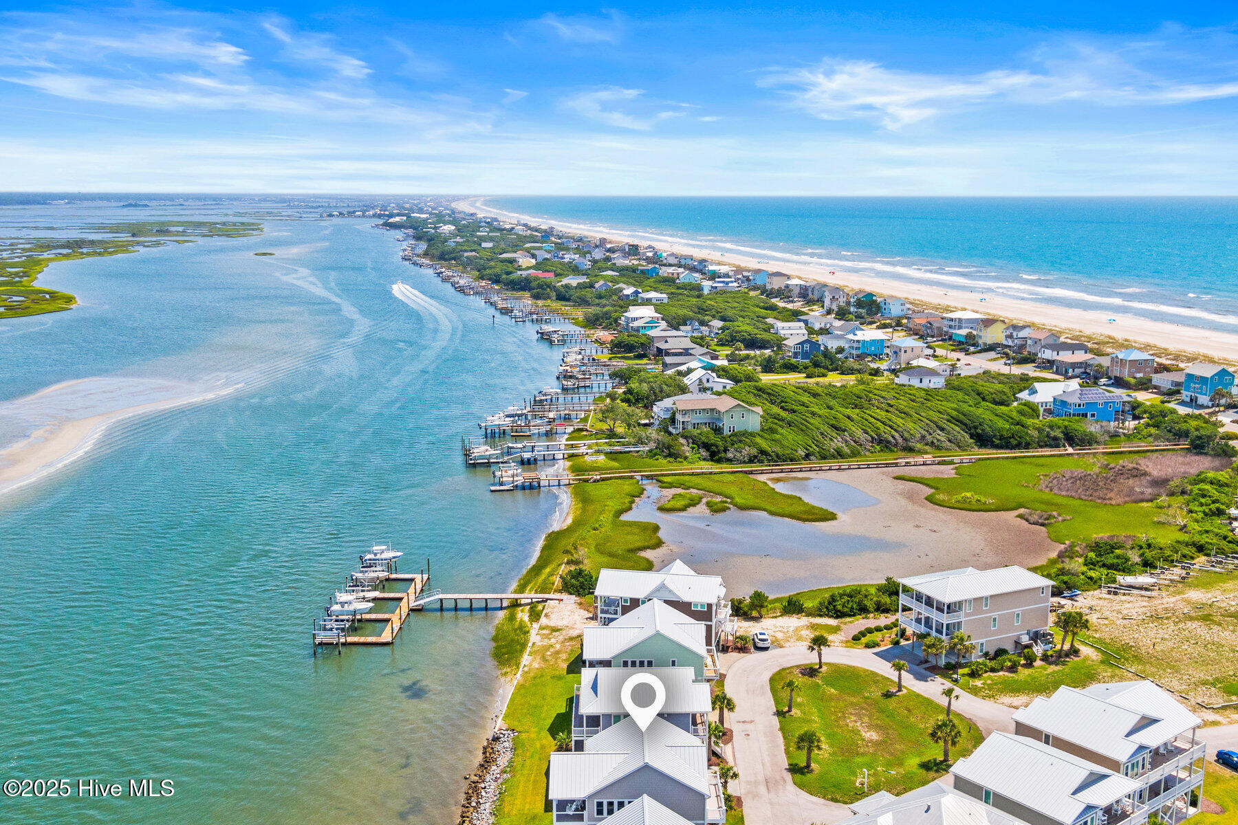 916 Bumblebee Lane Topsail Beach, NC 28445 - Photo 8 of 72 058_916_bumble_bee_lane-58_603