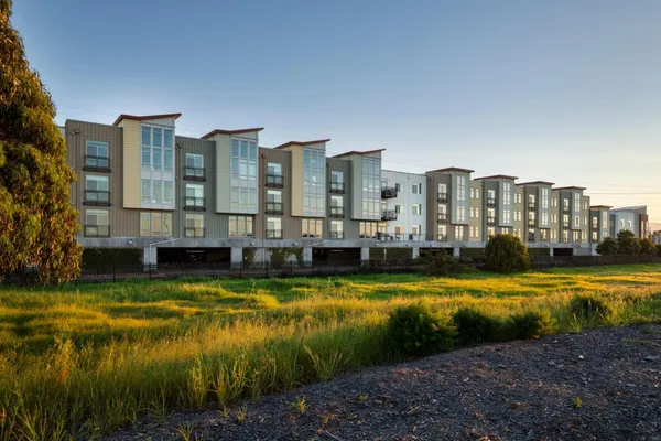 $1,300,000 | 400 Mariners Island Boulevard, Unit 308, San Mateo, CA 94404