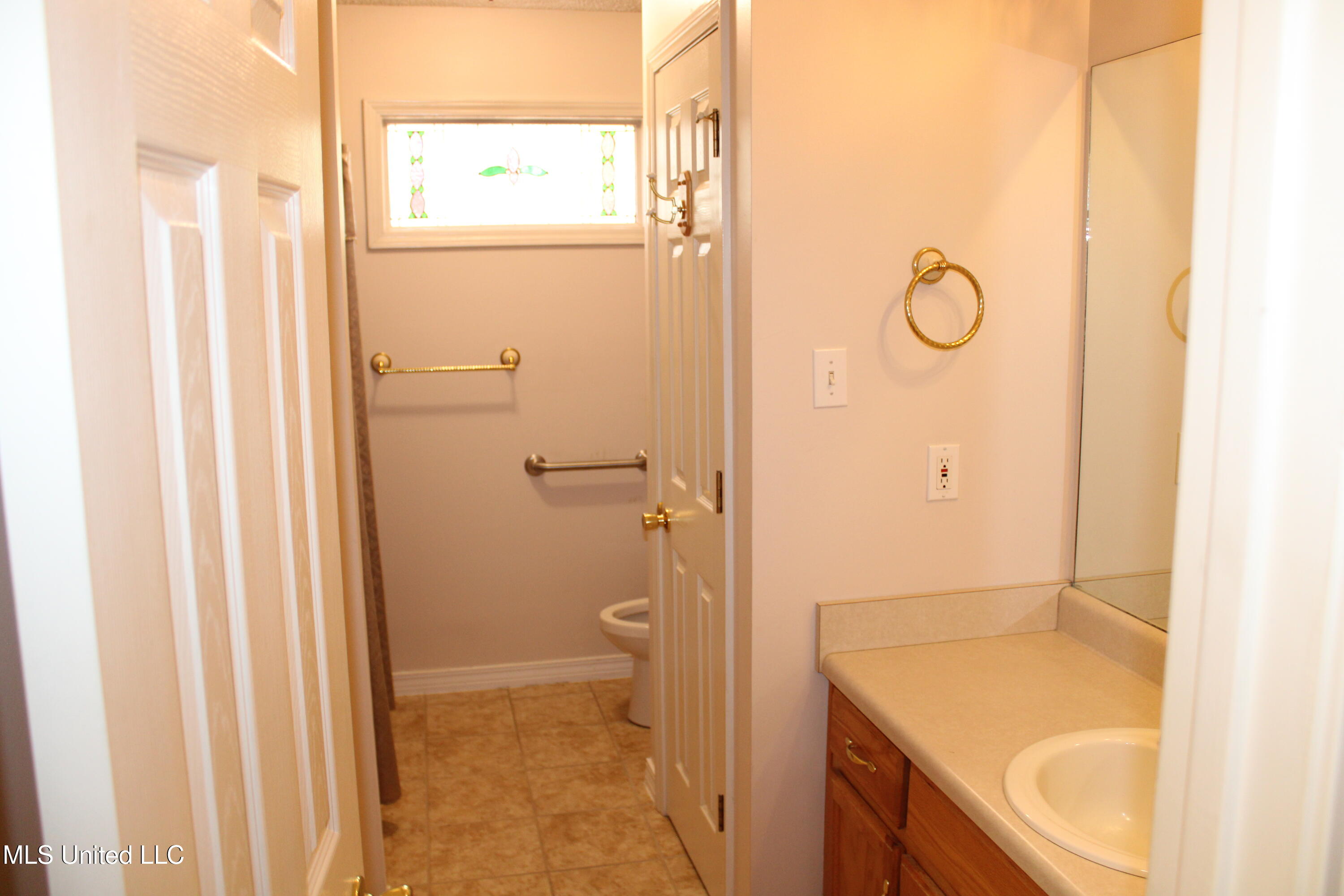 9300 Ridgeview Drive Ocean Springs, MS 39564 - Photo 37 of 54 IMG_6867