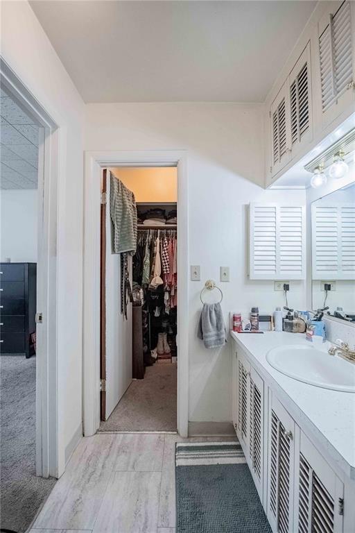5110 Lakeland Highlands Road Lakeland, FL 33813 - Photo 18 of 40 a view of a hallway with a livingroom and a livingroom