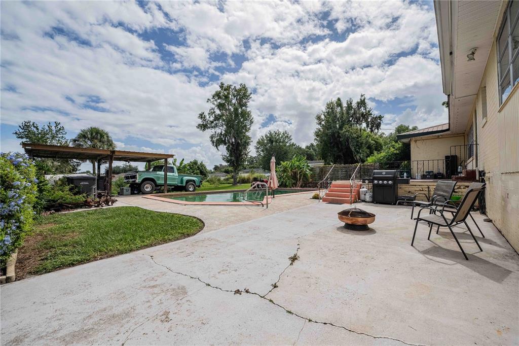5110 Lakeland Highlands Road Lakeland, FL 33813 - Photo 3 of 40 a view of outdoor space with garden and entertaining space