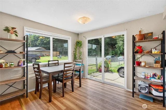 $635,000 | 11217 North Skagit Street, Burlington, WA 98233