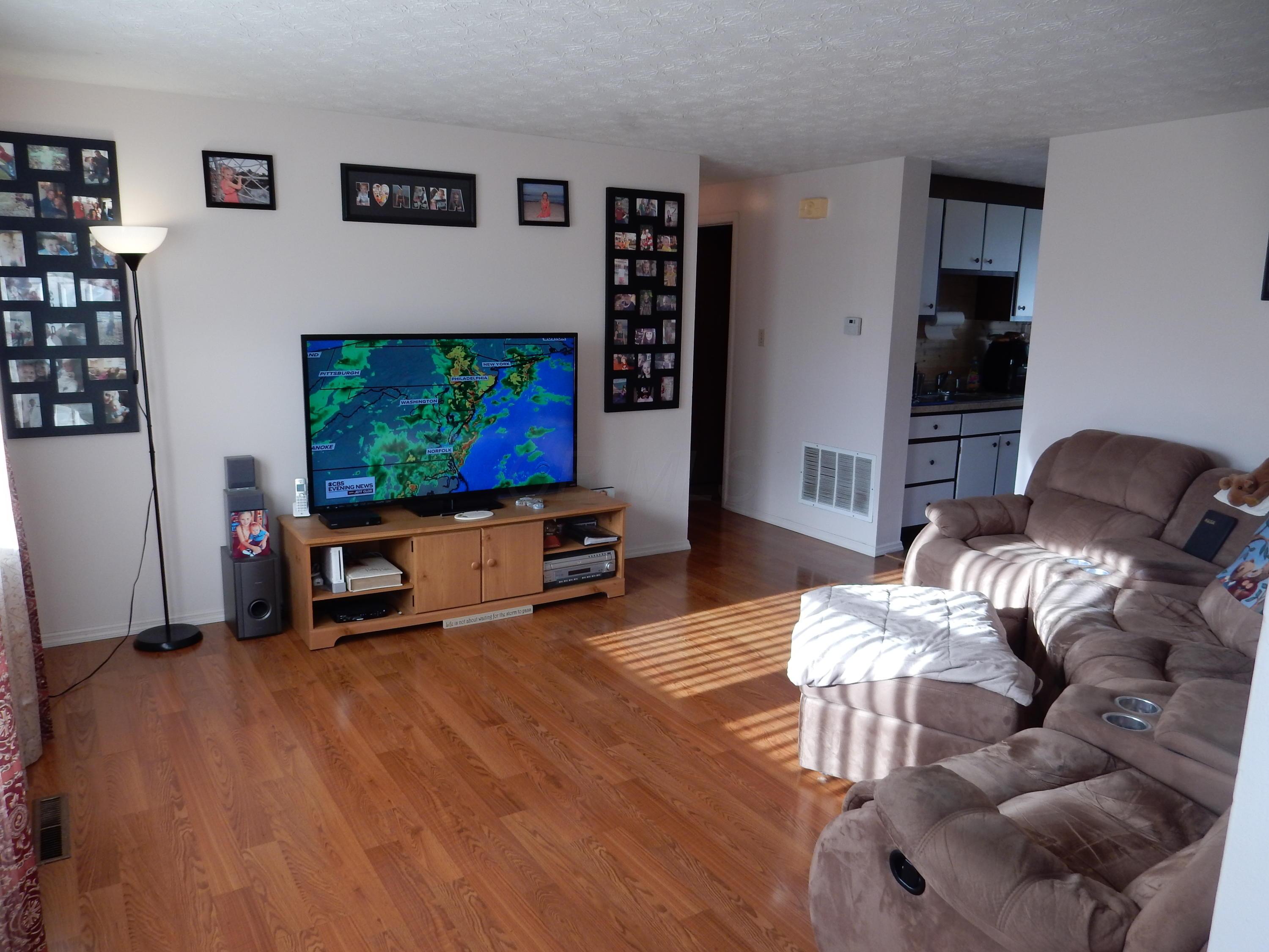3020 Fleet Road Columbus, OH 43232 - Photo 3 of 18 Gallery Image 3