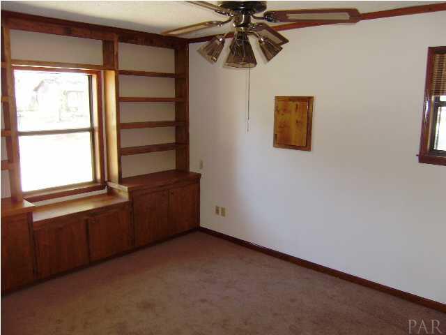 4288 Sea Port Road Pace, FL 32571 - Photo 4 of 11