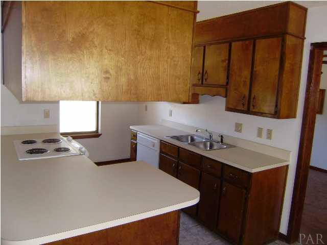 4288 Sea Port Road Pace, FL 32571 - Photo 6 of 11