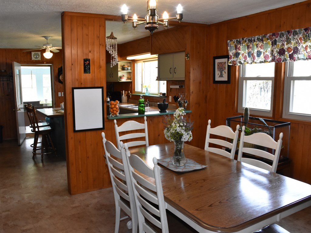 1960 Buxton Road Titusville, PA 16354 - Photo 13 of 28