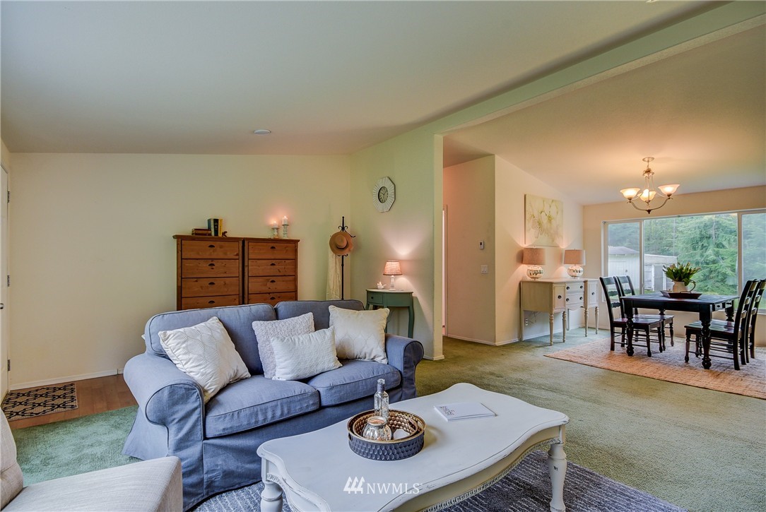 1254 Silver Lake Road Oak Harbor, WA 98277 - Photo 3 of 25 Gallery Image 3