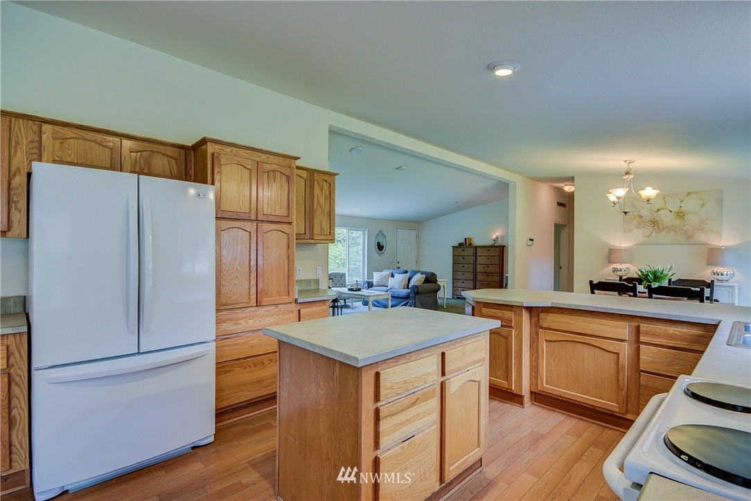 1254 Silver Lake Road Oak Harbor, WA 98277 - Photo 8 of 25 Gallery Image 8