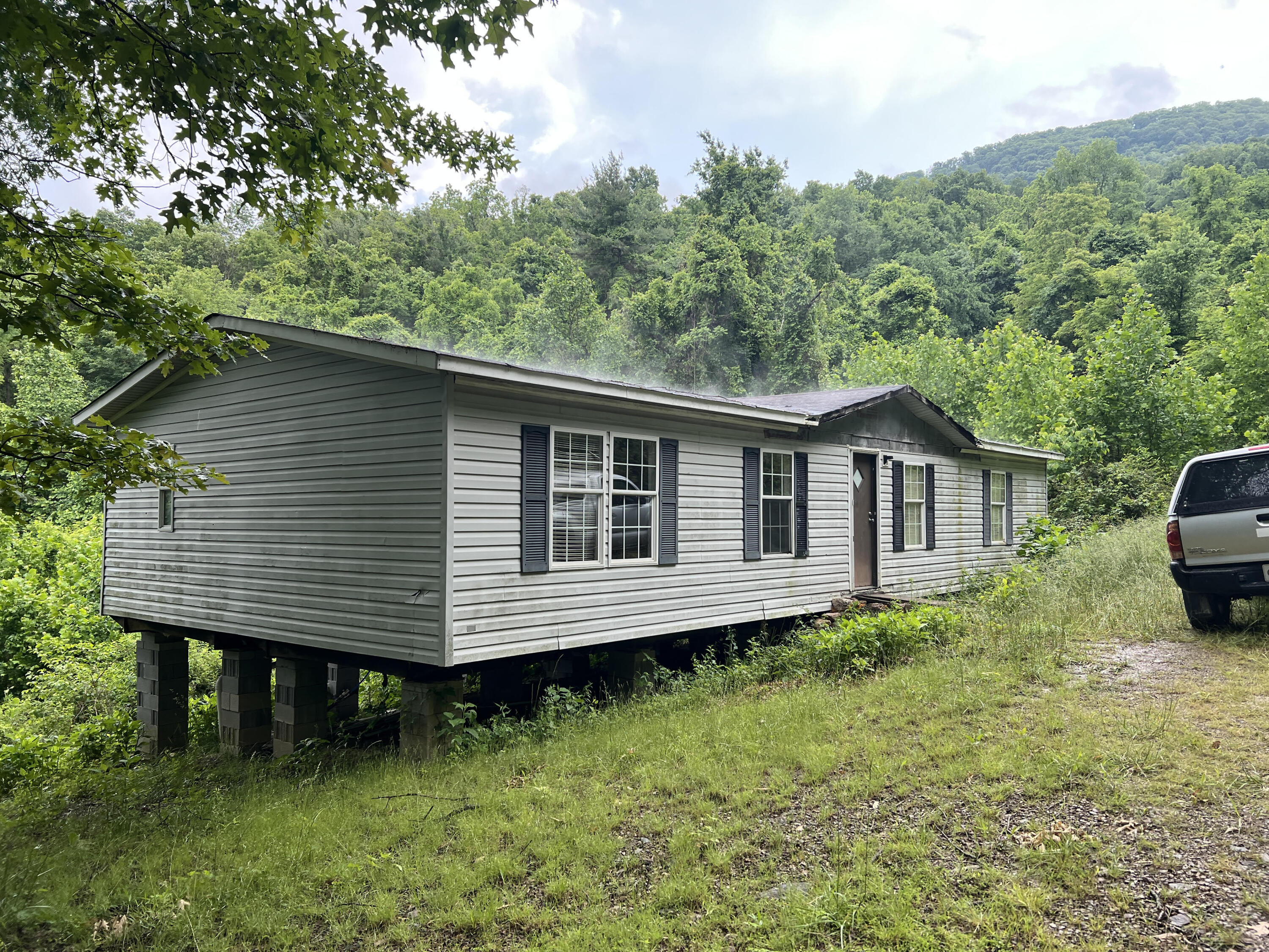 0 Robertson Mountain Road Narrows, VA 24124 - Photo 21 of 21 Donovan J