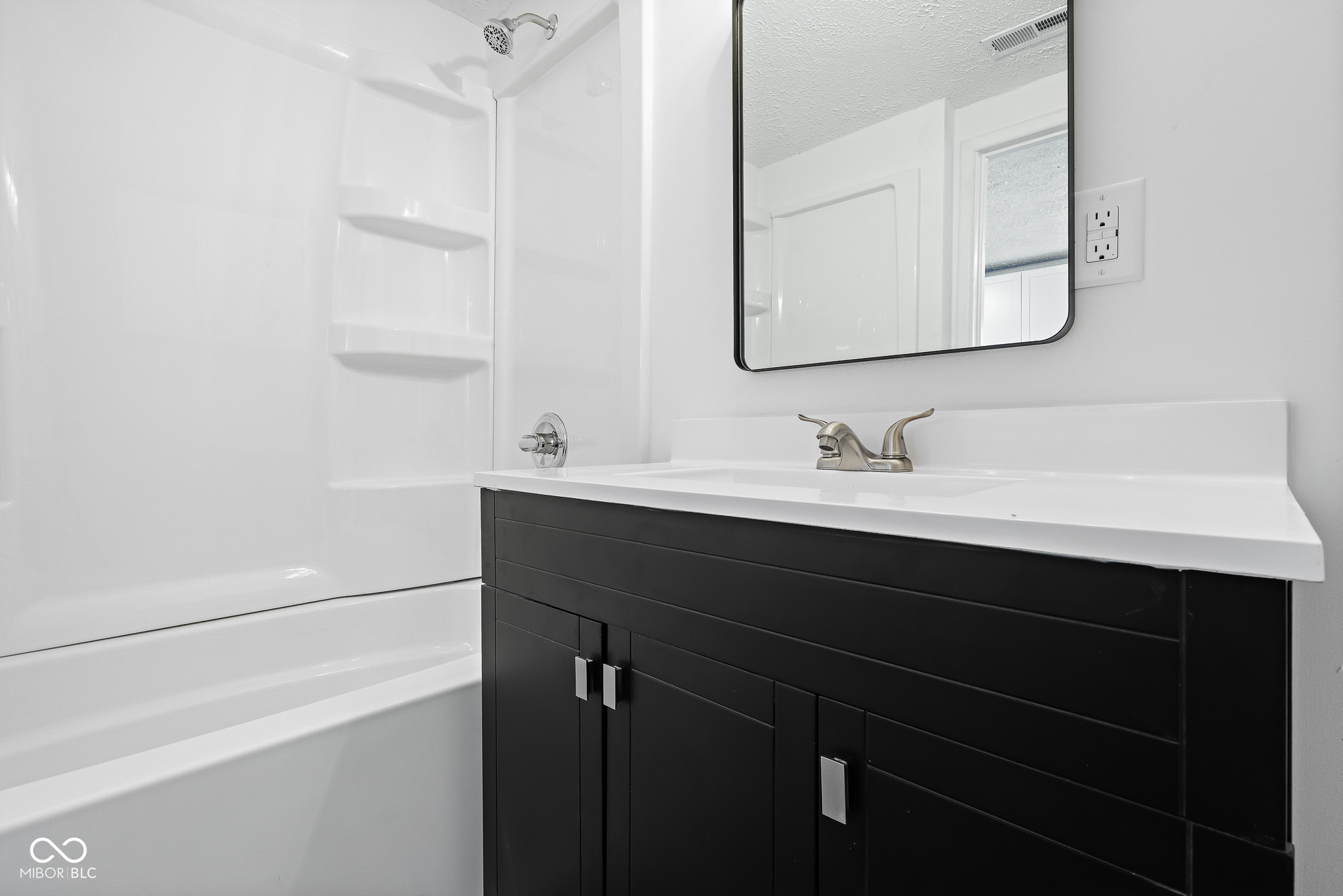 426 Della Road Columbus, IN 47203 - Photo 20 of 37 Gallery Image 20