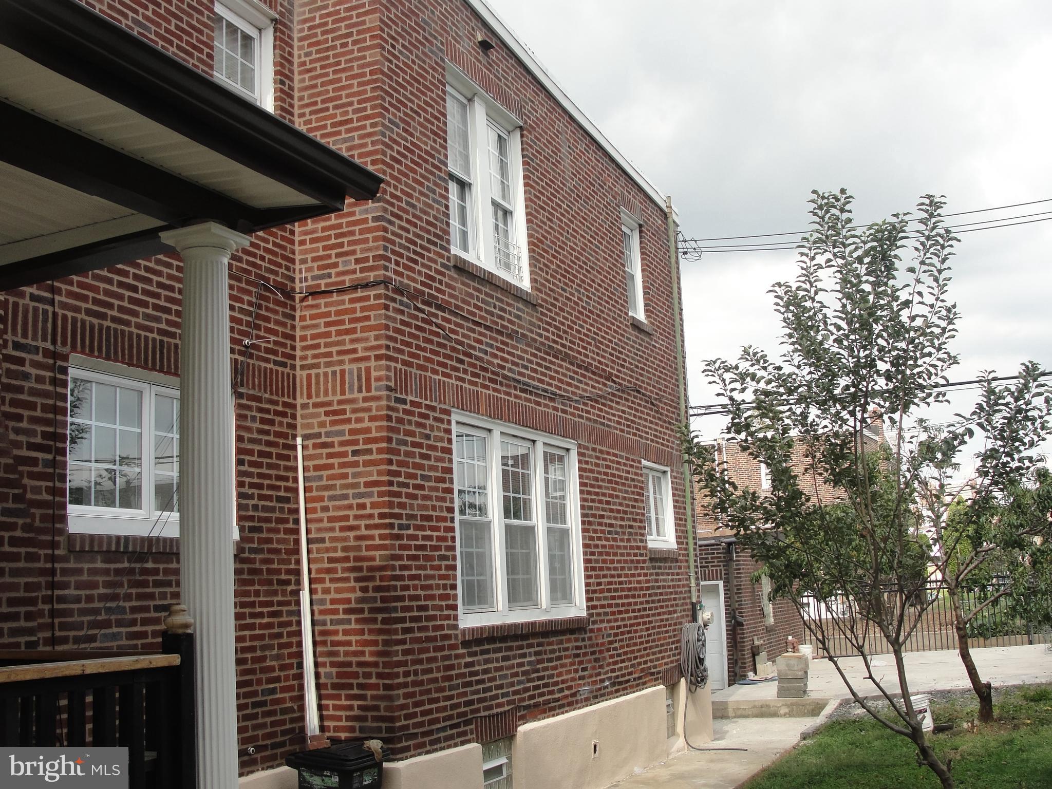 2221 Rhawn Street Philadelphia, PA 19152 - Photo 4 of 25 Gallery Image 4