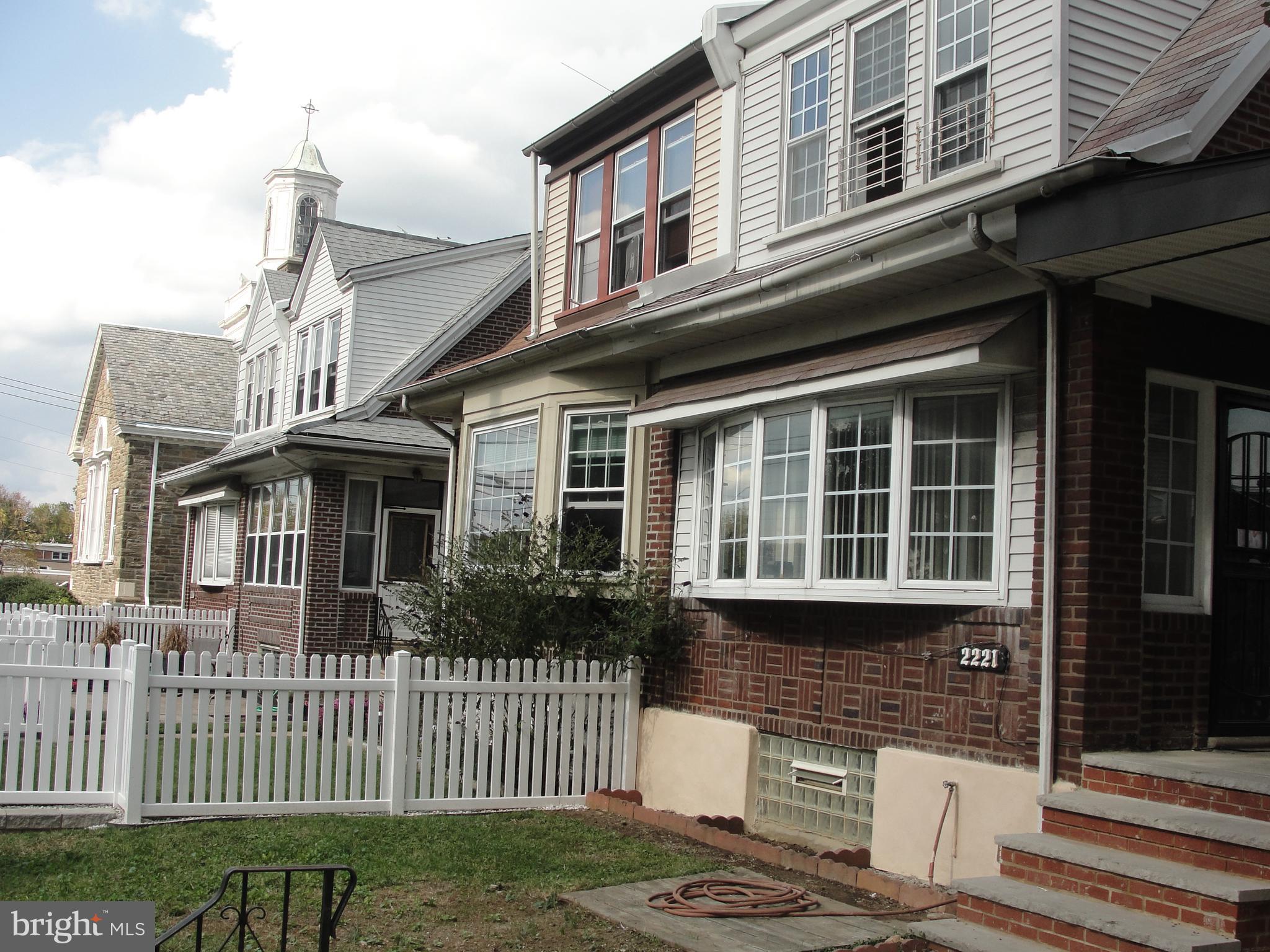2221 Rhawn Street Philadelphia, PA 19152 - Photo 5 of 25 Gallery Image 5