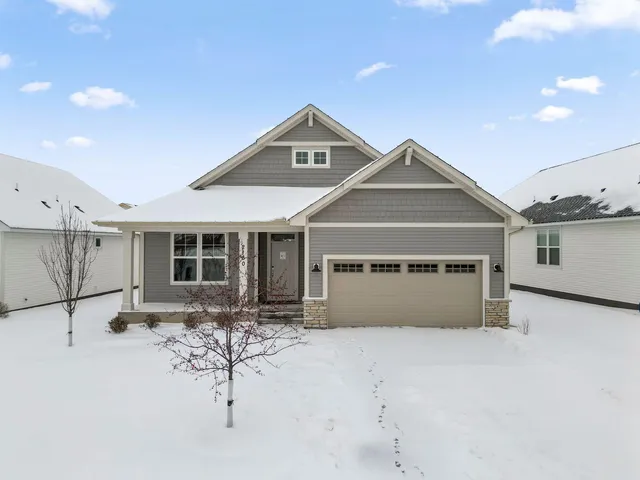 $569,900 | 2160 Ridgepointe Drive, Hastings, MN 55033