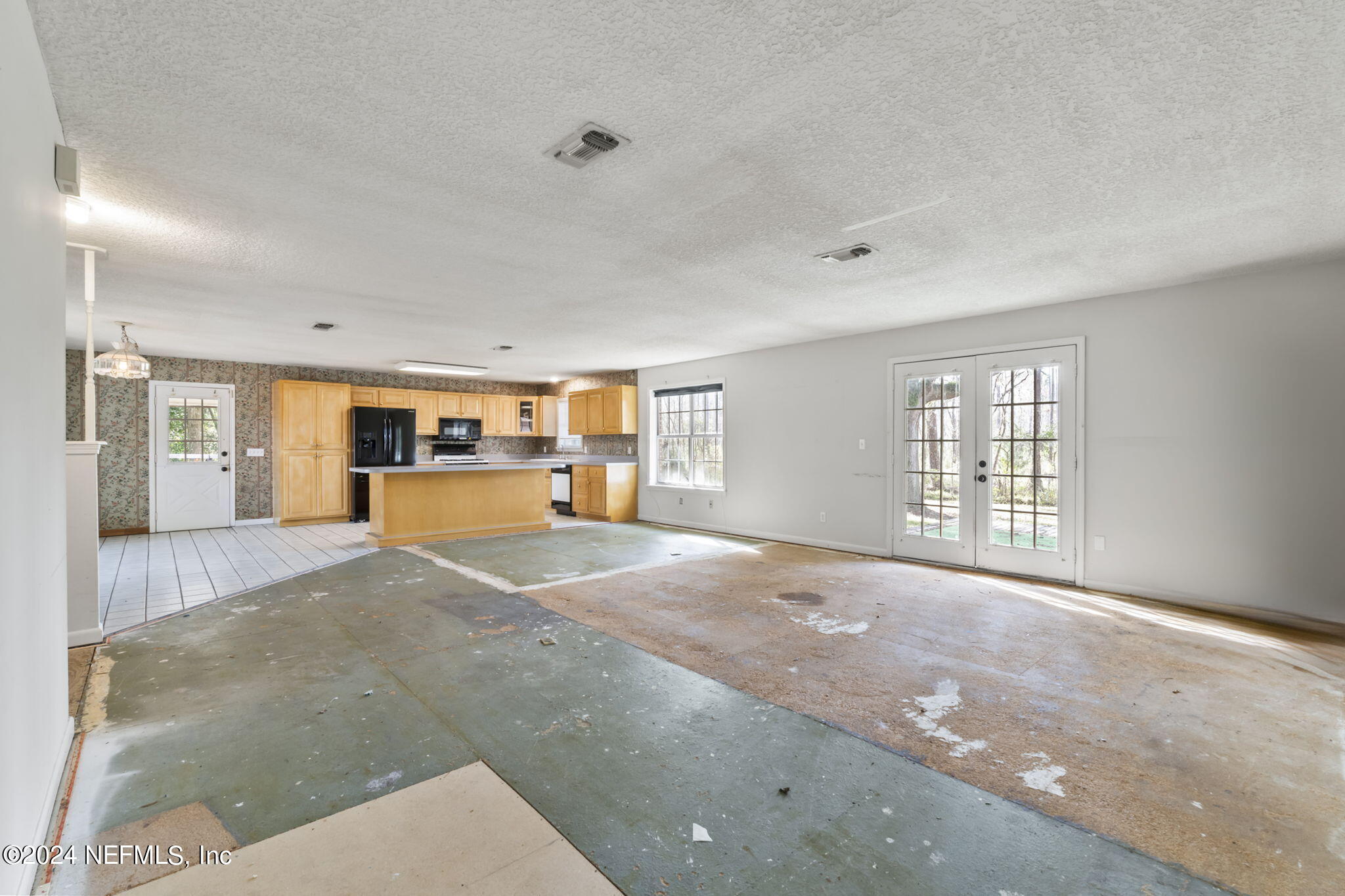 Family Room_1