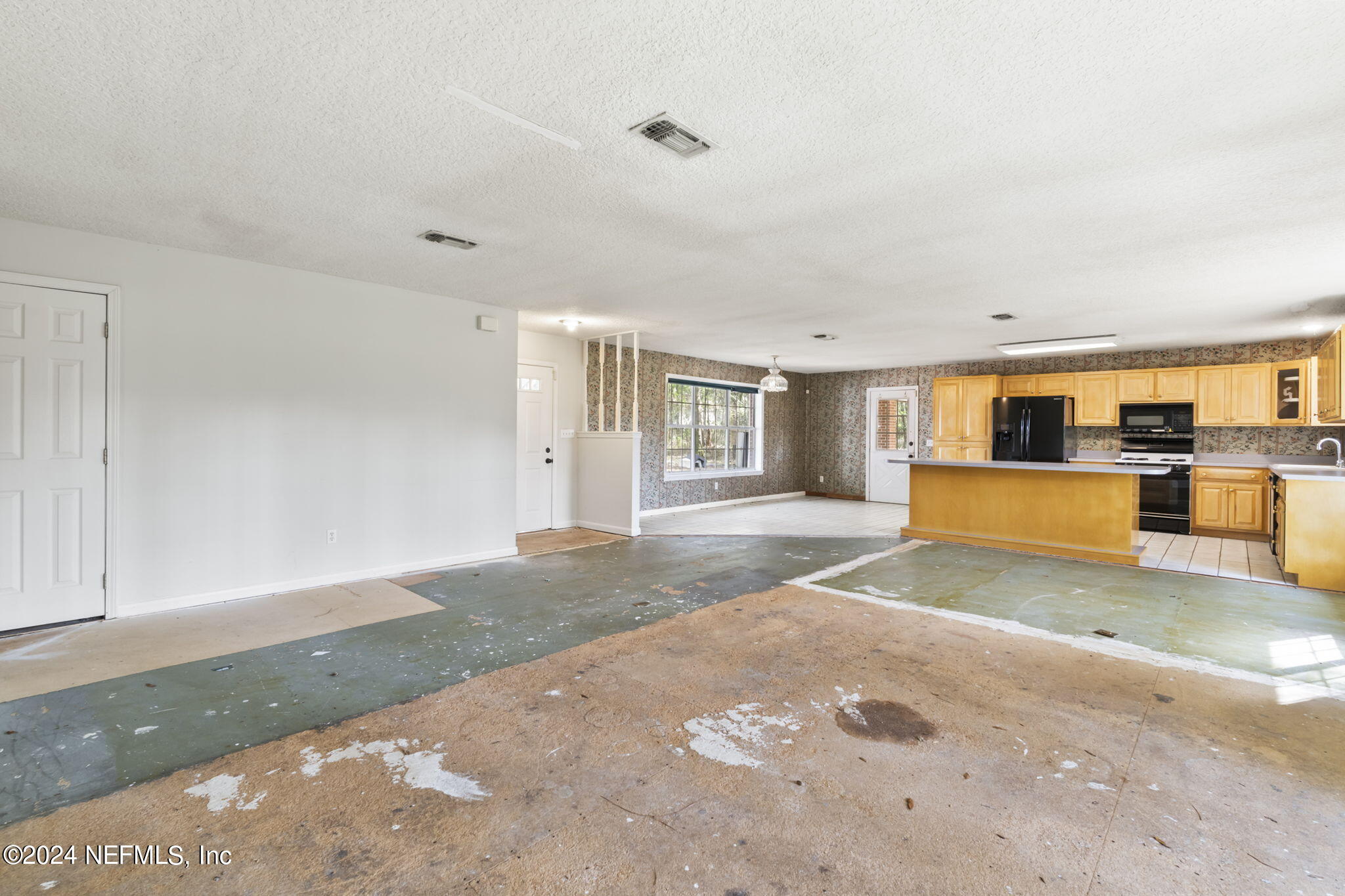 1356 Allie Murray Road Middleburg, FL 32068 - Photo 8 of 41 Family Room