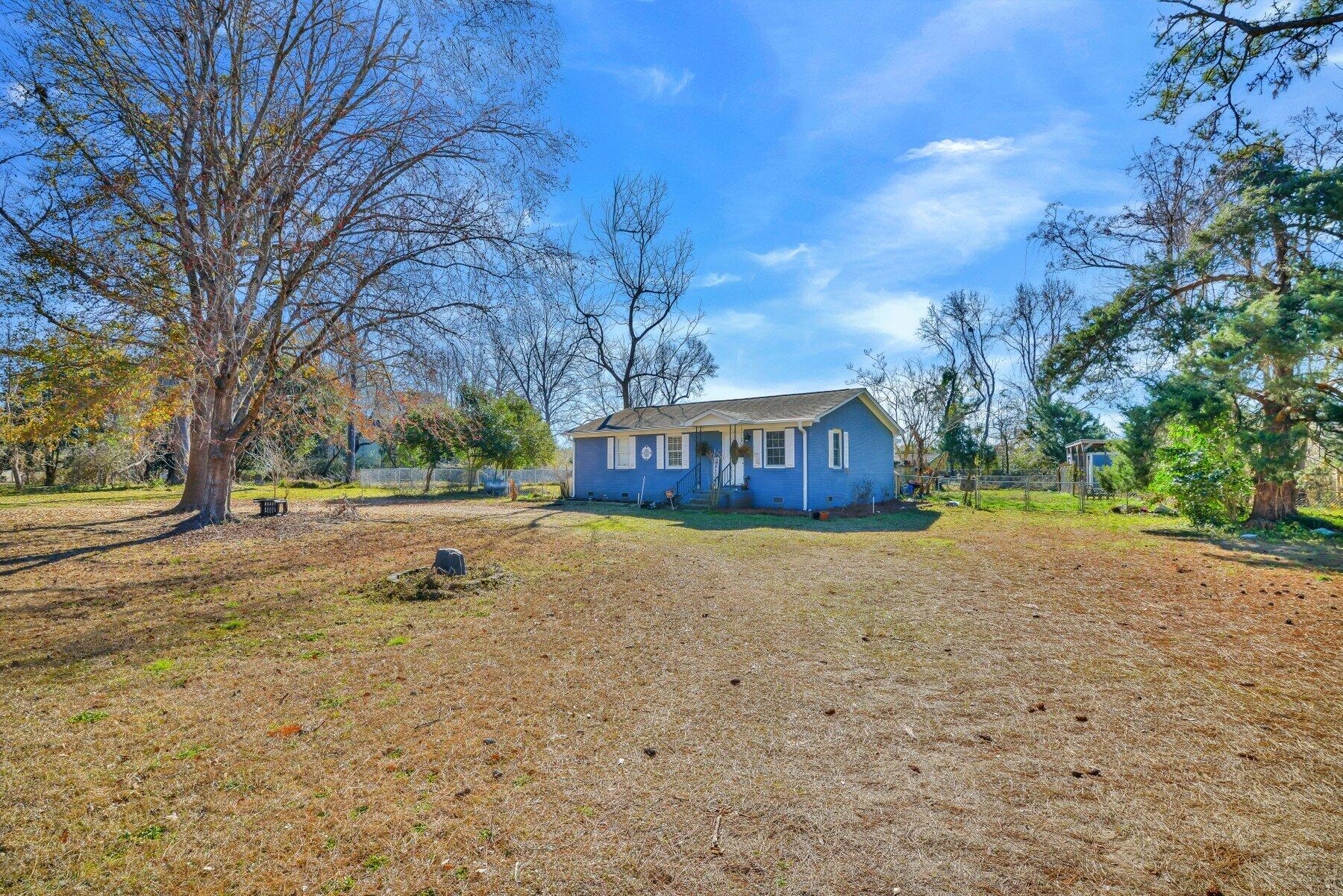 7353 Commodore Road Hollywood, SC 29449 - Photo 1 of 28 7353 Commodore Rd
