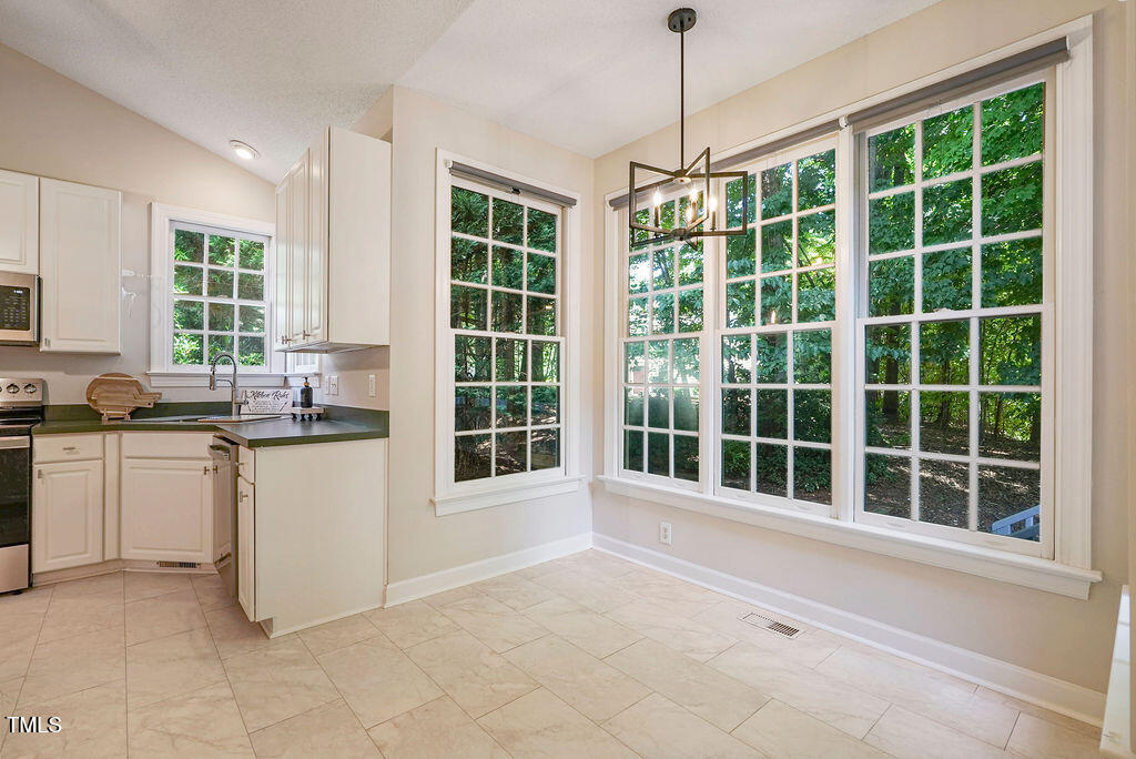 125 Chimney Rise Drive Cary, NC 27511 - Photo 13 of 41