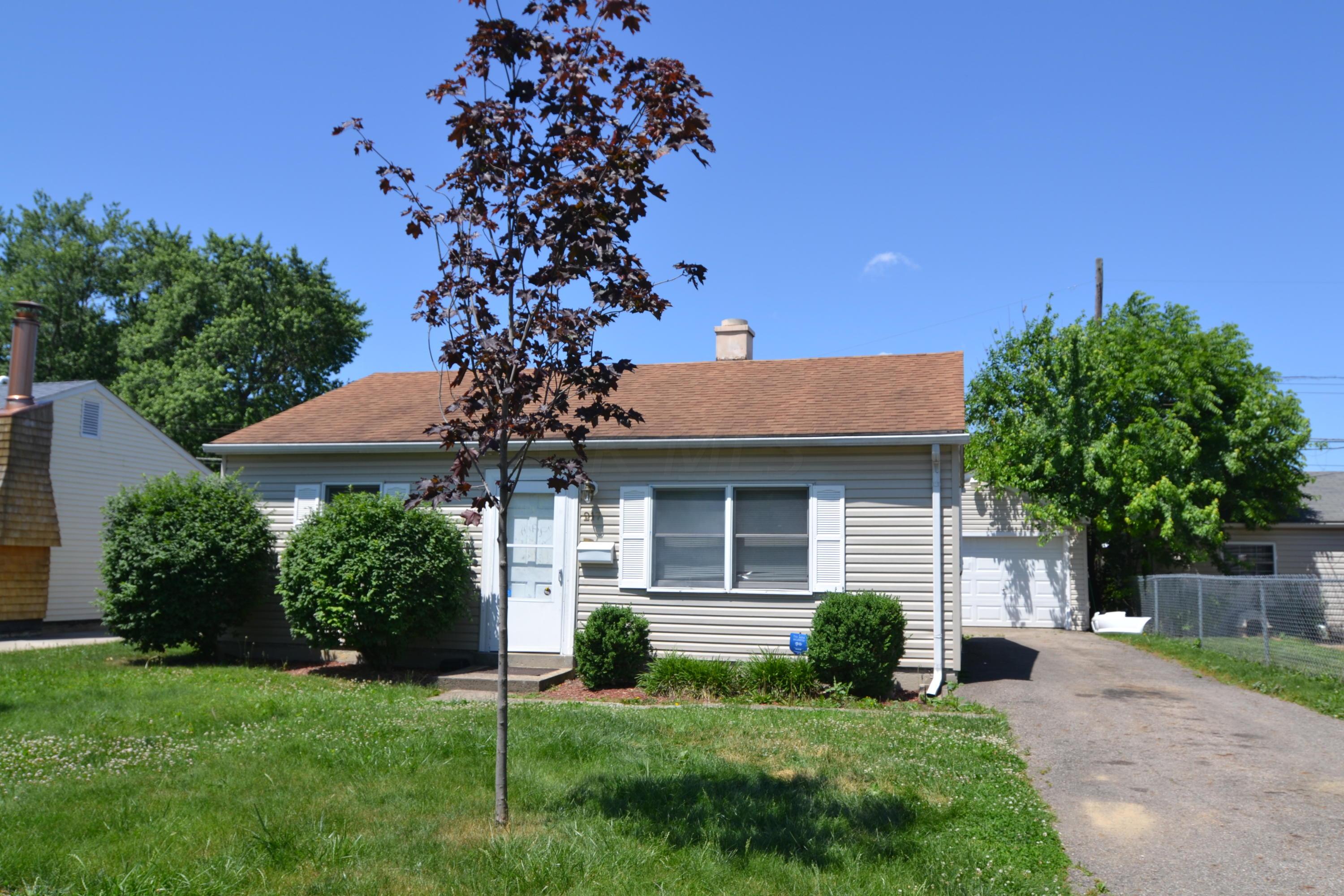 217 Ross Road Whitehall, OH 43213 - Photo 1 of 12 Gallery Image 1