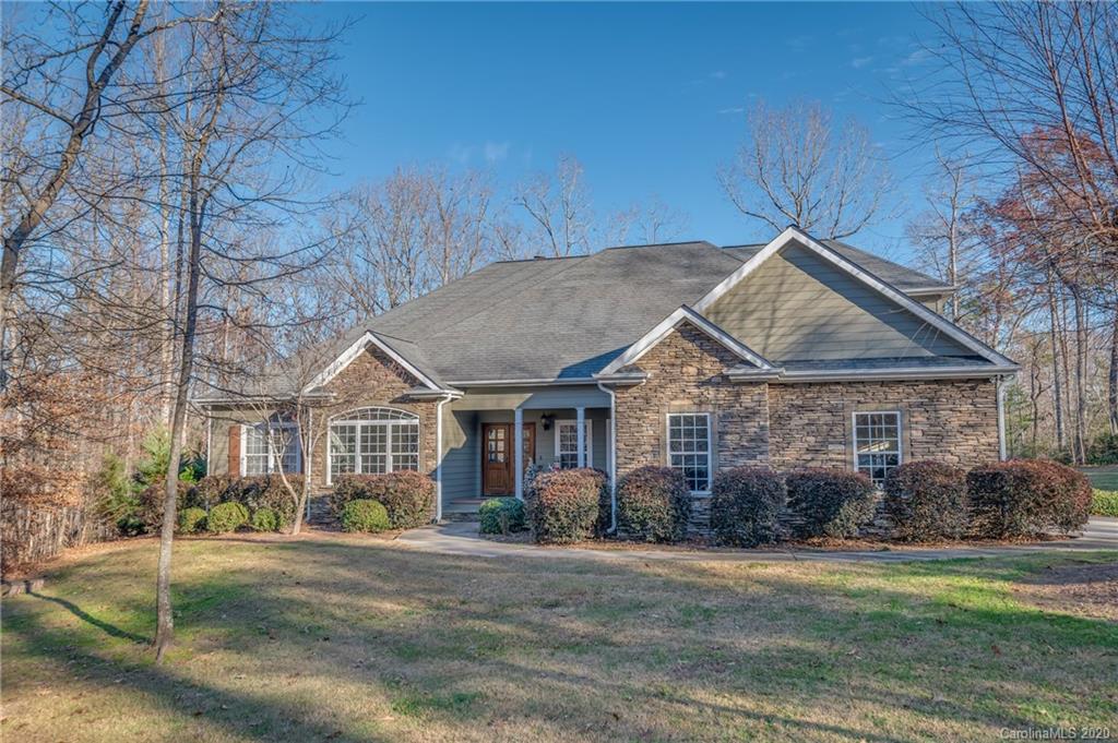 2079 Golf Course Road Columbus, NC 28722 - Photo 3 of 40