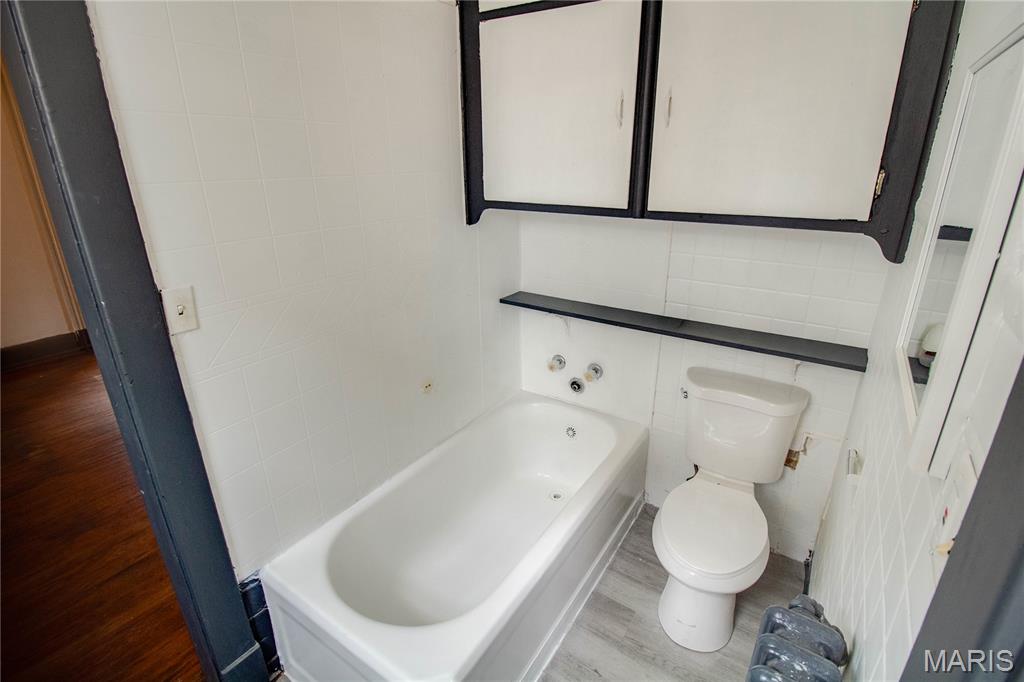 1217 West 9th Street Alton, IL 62002 - Photo 15 of 34