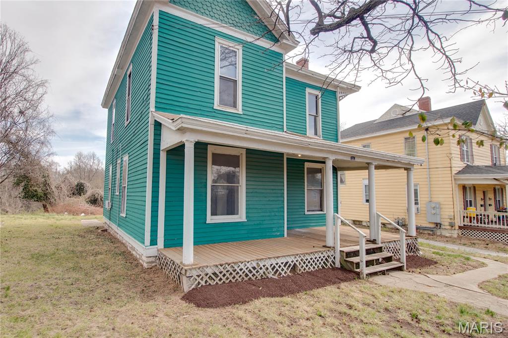 1217 West 9th Street Alton, IL 62002 - Photo 3 of 34