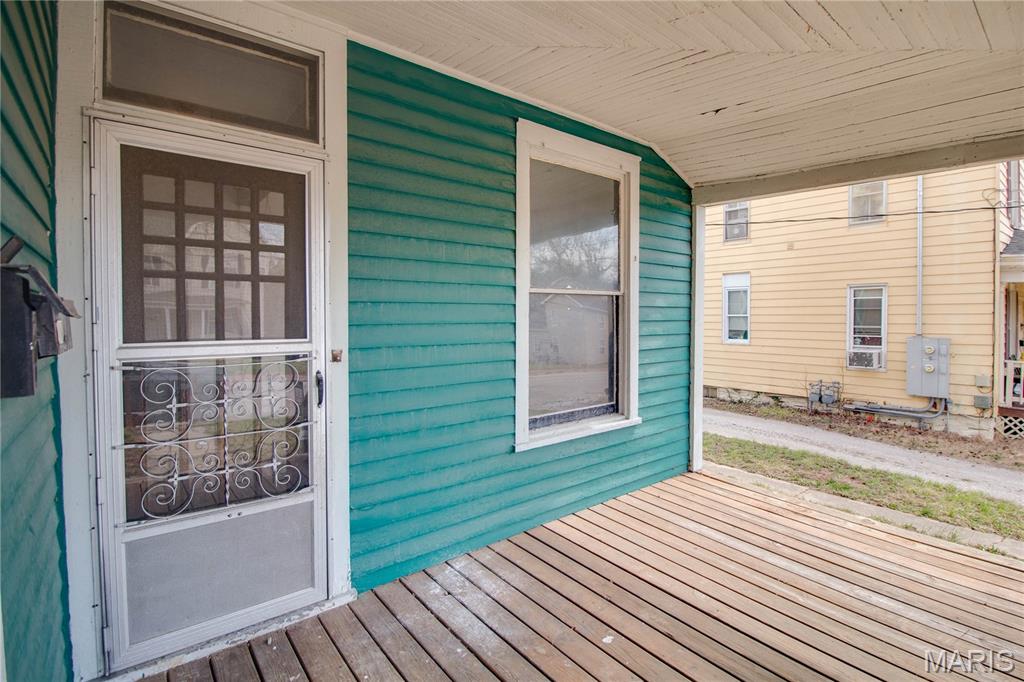 1217 West 9th Street Alton, IL 62002 - Photo 5 of 34