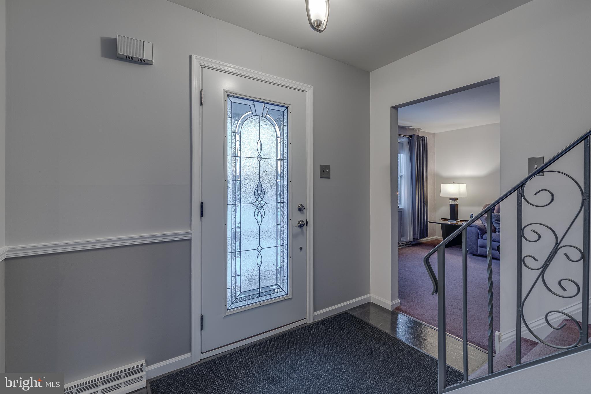 10963 Kipling Lane Philadelphia, PA 19154 - Photo 5 of 39 a view of an entryway with front door