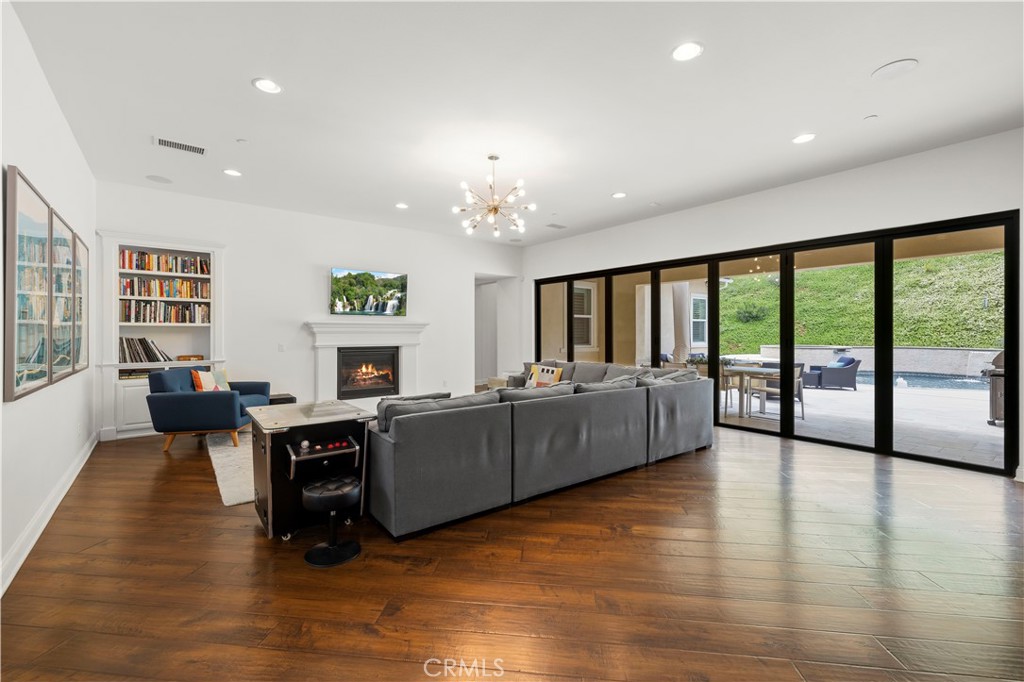 24949 Old Stone Way Stevenson Ranch, CA 91381 - Photo 24 of 111