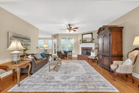 $430,000 | 539 Forrest Pointe Drive, Murfreesboro, TN 37130