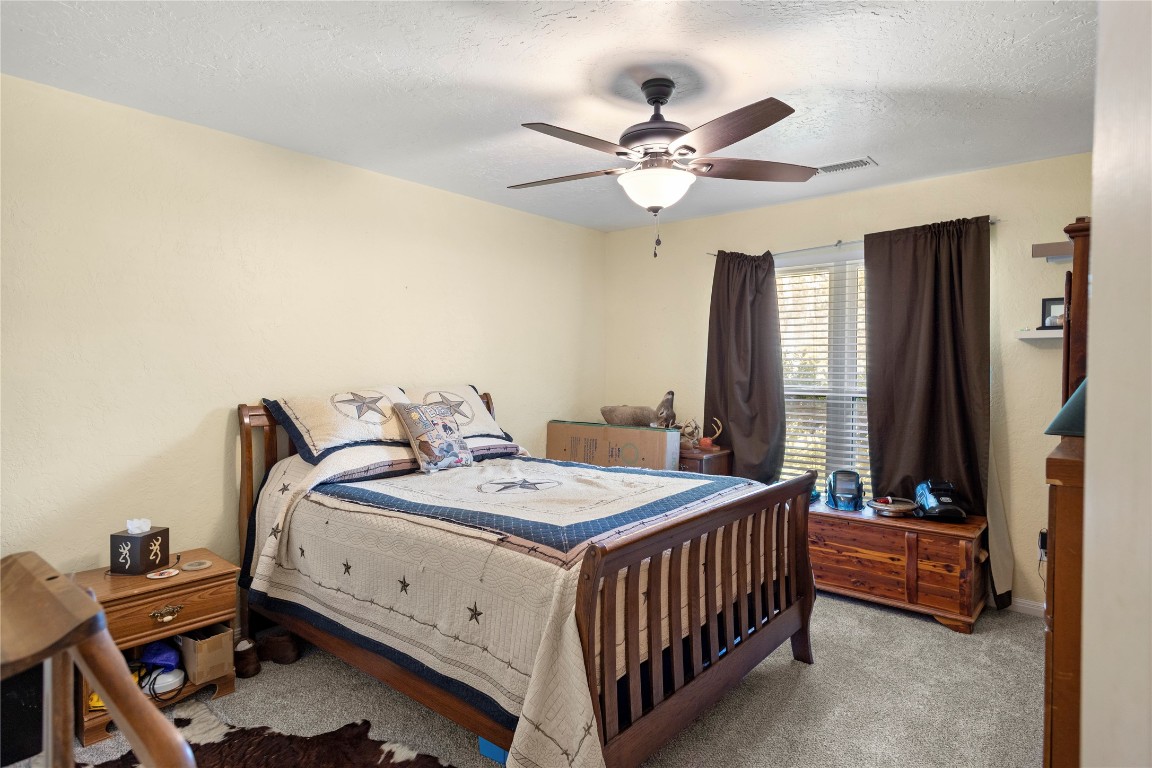 9895 Hickory Ridge Drive Conroe, TX 77303 - Photo 23 of 50