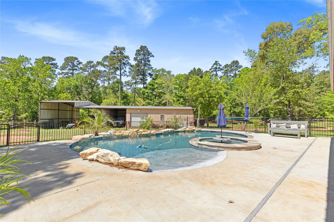 9895 Hickory Ridge Drive Conroe, TX 77303 - Photo 25 of 50