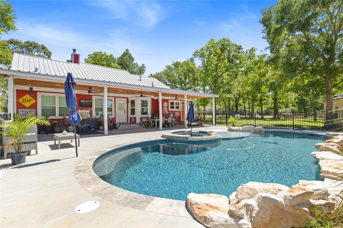 9895 Hickory Ridge Drive Conroe, TX 77303 - Photo 26 of 50