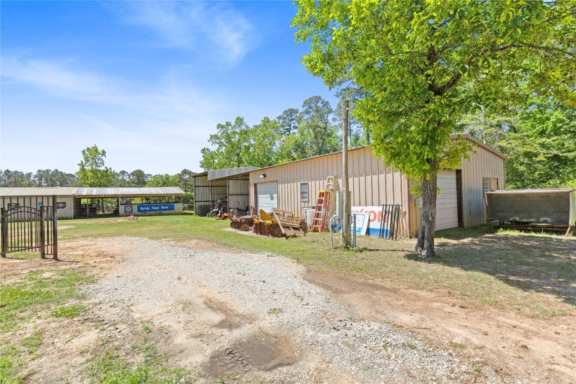 9895 Hickory Ridge Drive Conroe, TX 77303 - Photo 28 of 50
