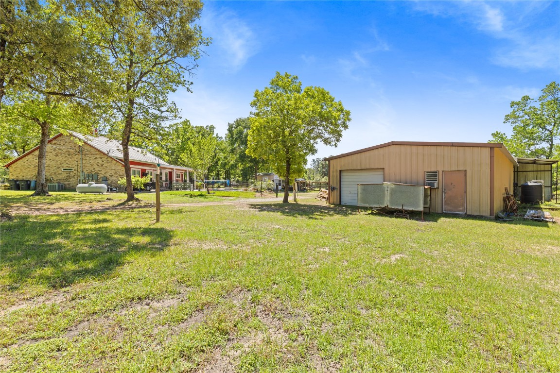 9895 Hickory Ridge Drive Conroe, TX 77303 - Photo 29 of 50