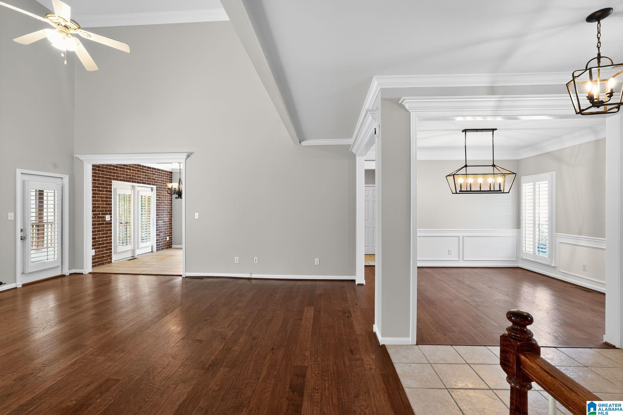 226 Lake Forest Way Alabaster, AL 35114 - Photo 2 of 20