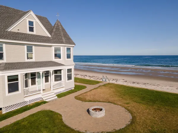 $2,750,000 | 69 Fortunes Rocks Road, Biddeford, ME 04005