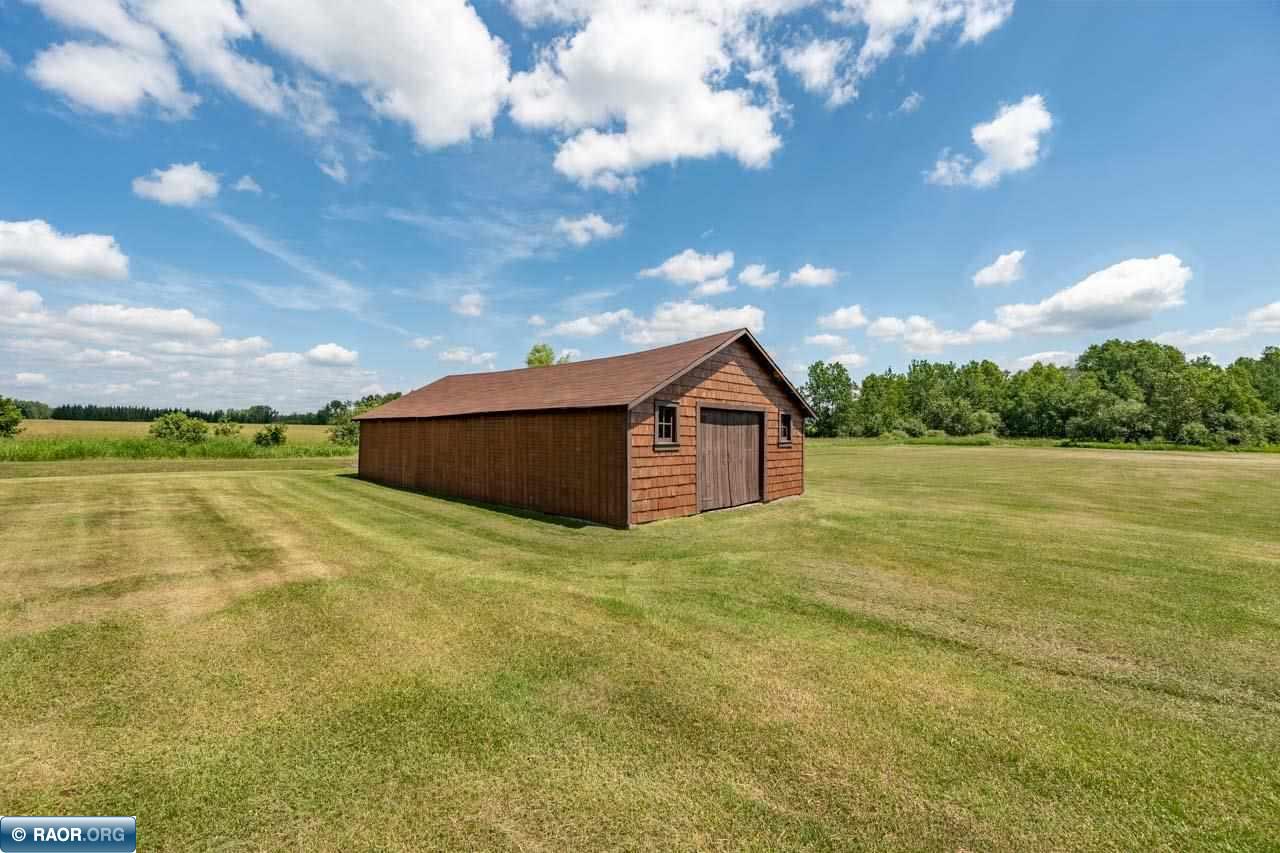 10722 Maturi Road Hibbing, MN 55746 - Photo 9 of 48