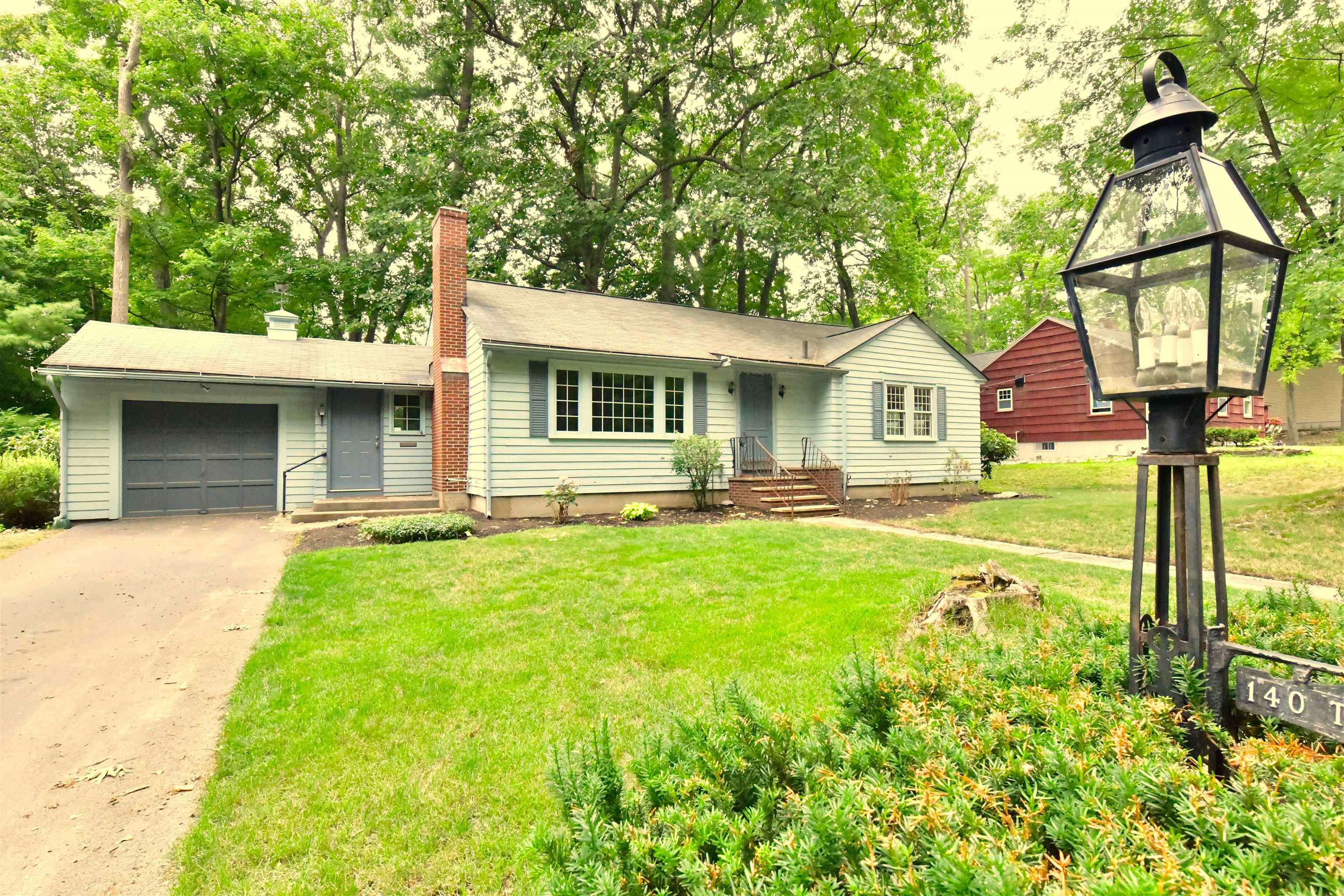 140 Tory Road Manchester, NH 03104 - Photo 6 of 13
