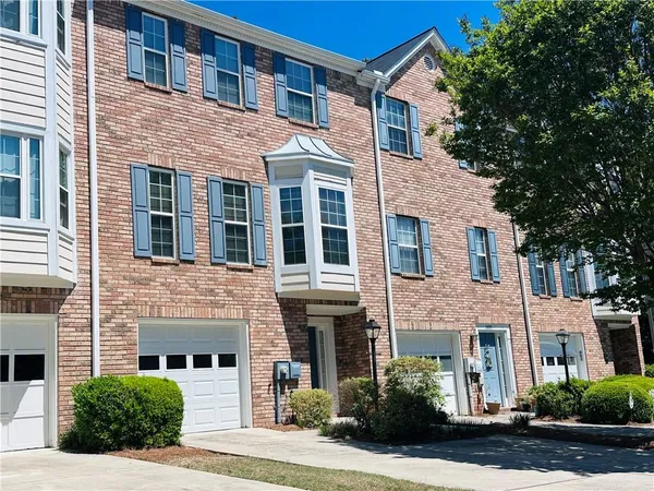$290,000 | 2037 Pinnacle Pointe Drive, Norcross, GA 30071