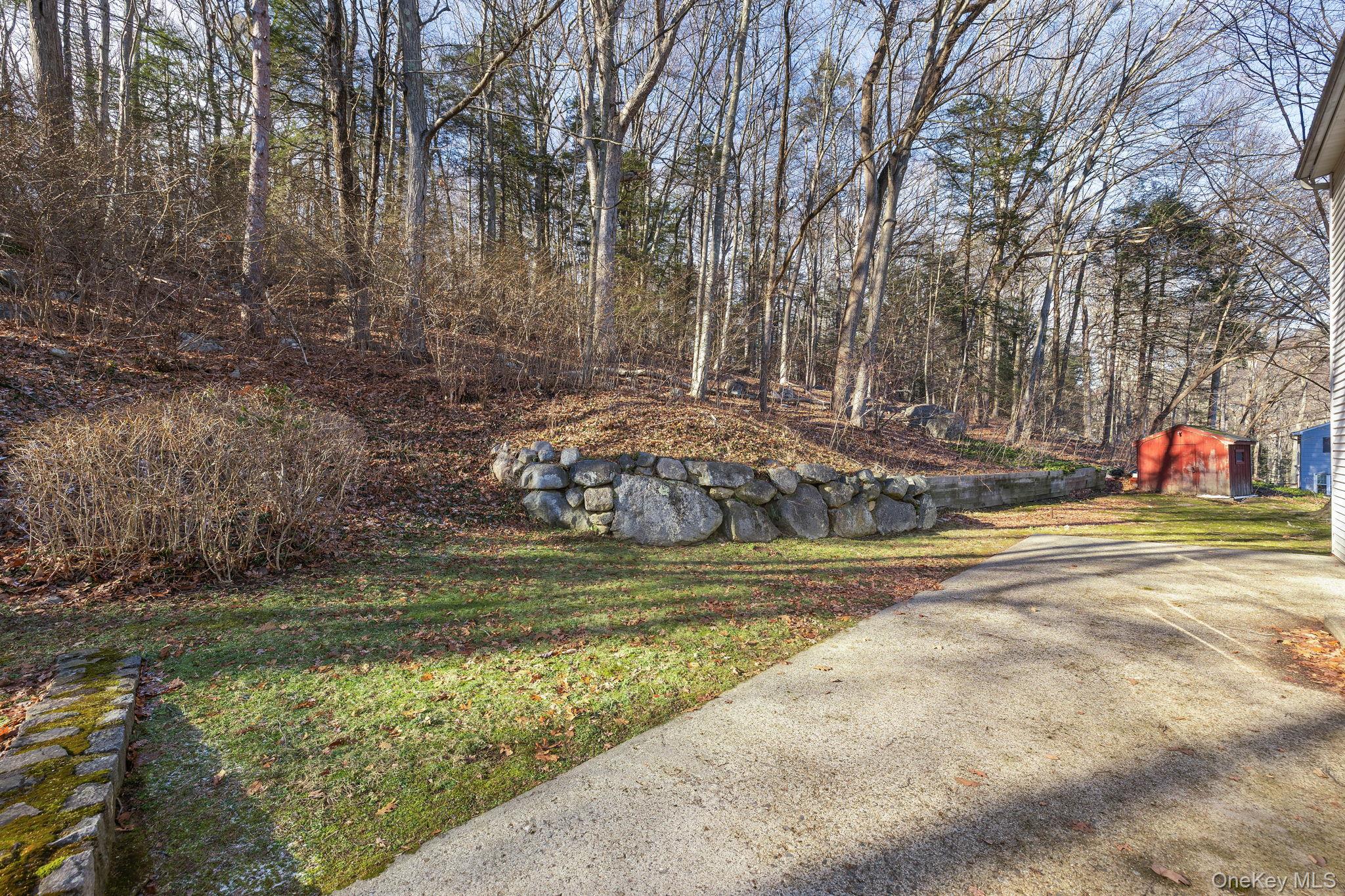 46 Nursery Road Tuxedo Park, NY 10987 - Photo 34 of 42