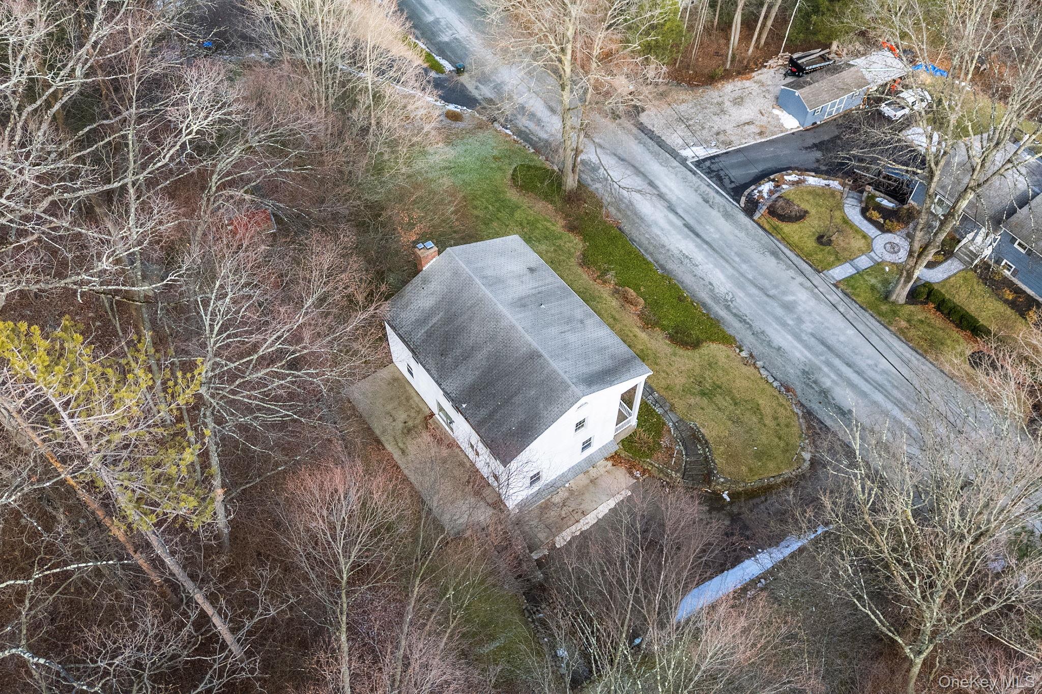 46 Nursery Road Tuxedo Park, NY 10987 - Photo 37 of 42