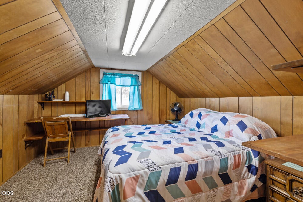 14837 Hill Road Klamath Falls, OR 97603 - Photo 38 of 41 Gallery Image 38