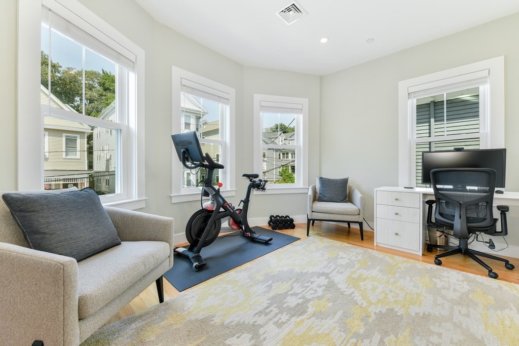 66 Wyman Street, Unit 2 Boston, MA 02130 - Photo 18 of 34