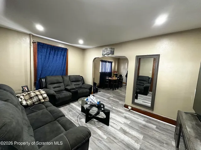 $185,000 | 131 Throop Street, Scranton, PA 18508