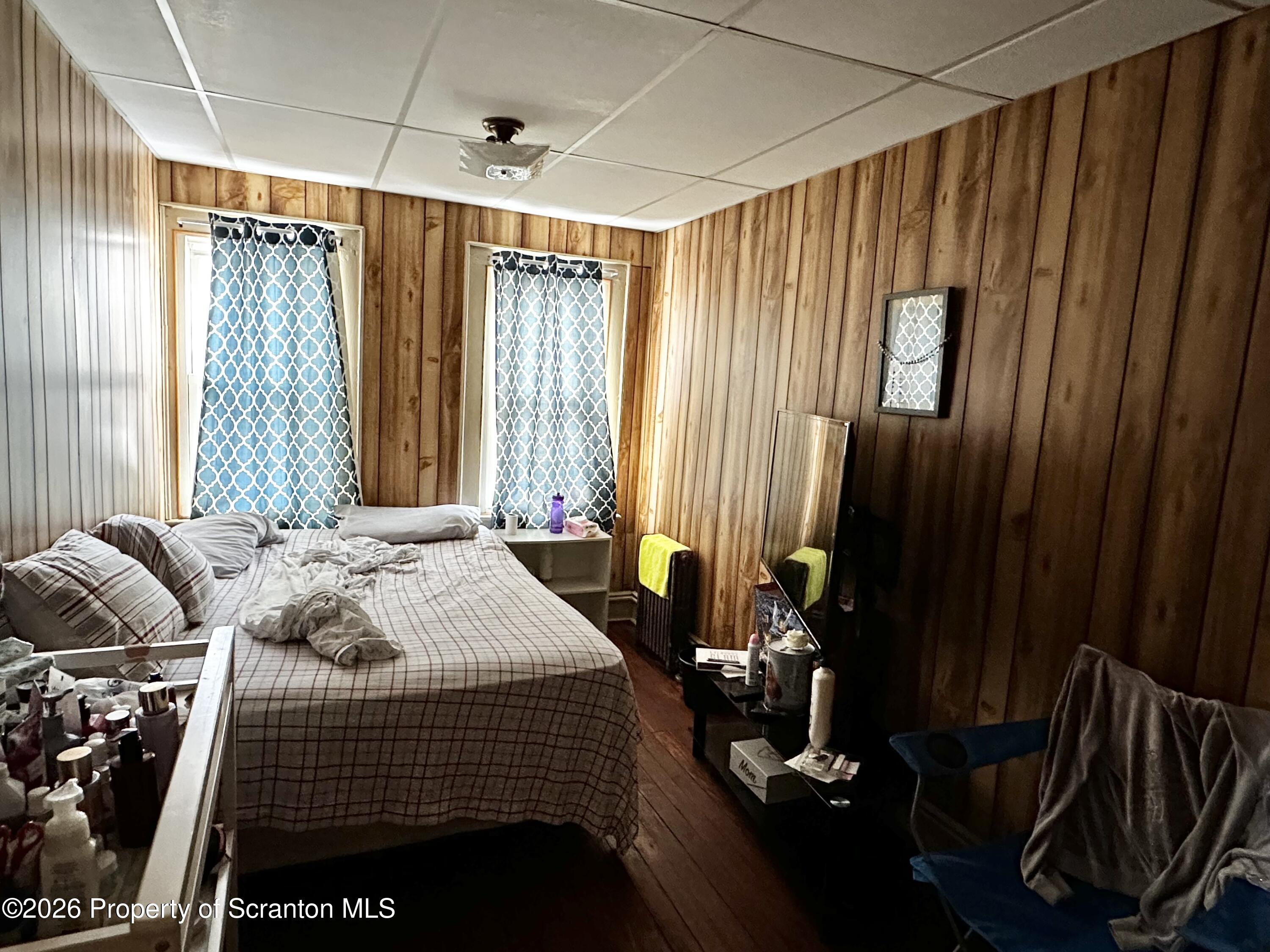 131 Throop Street Scranton, PA 18508 - Photo 10 of 16 Bedroom 2