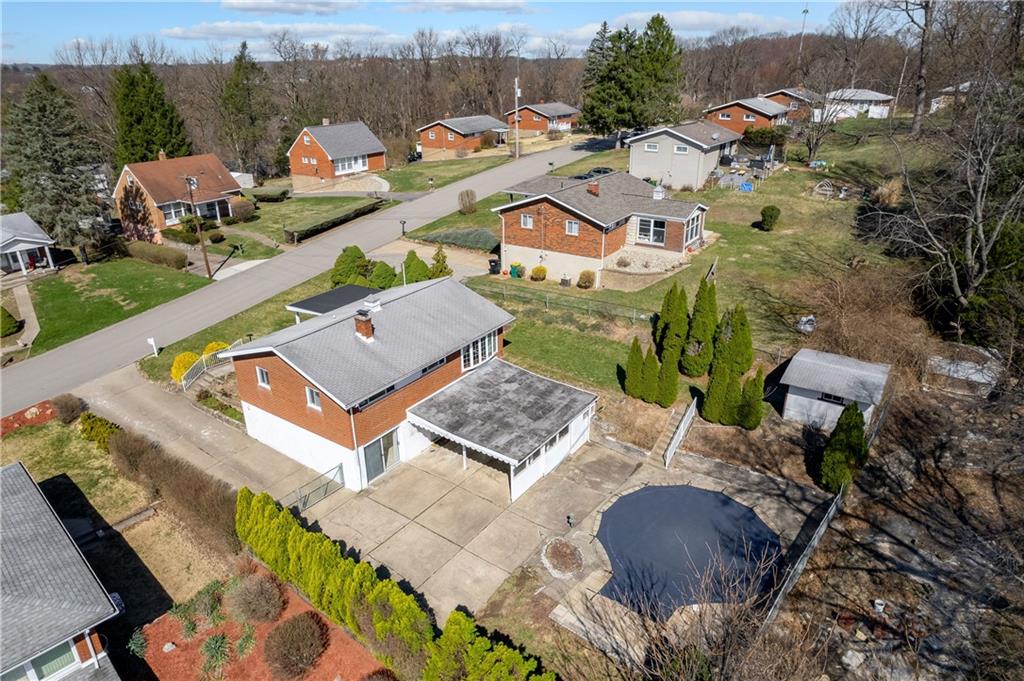 310 Ilex Drive Pittsburgh, PA 15237 - Photo 32 of 34